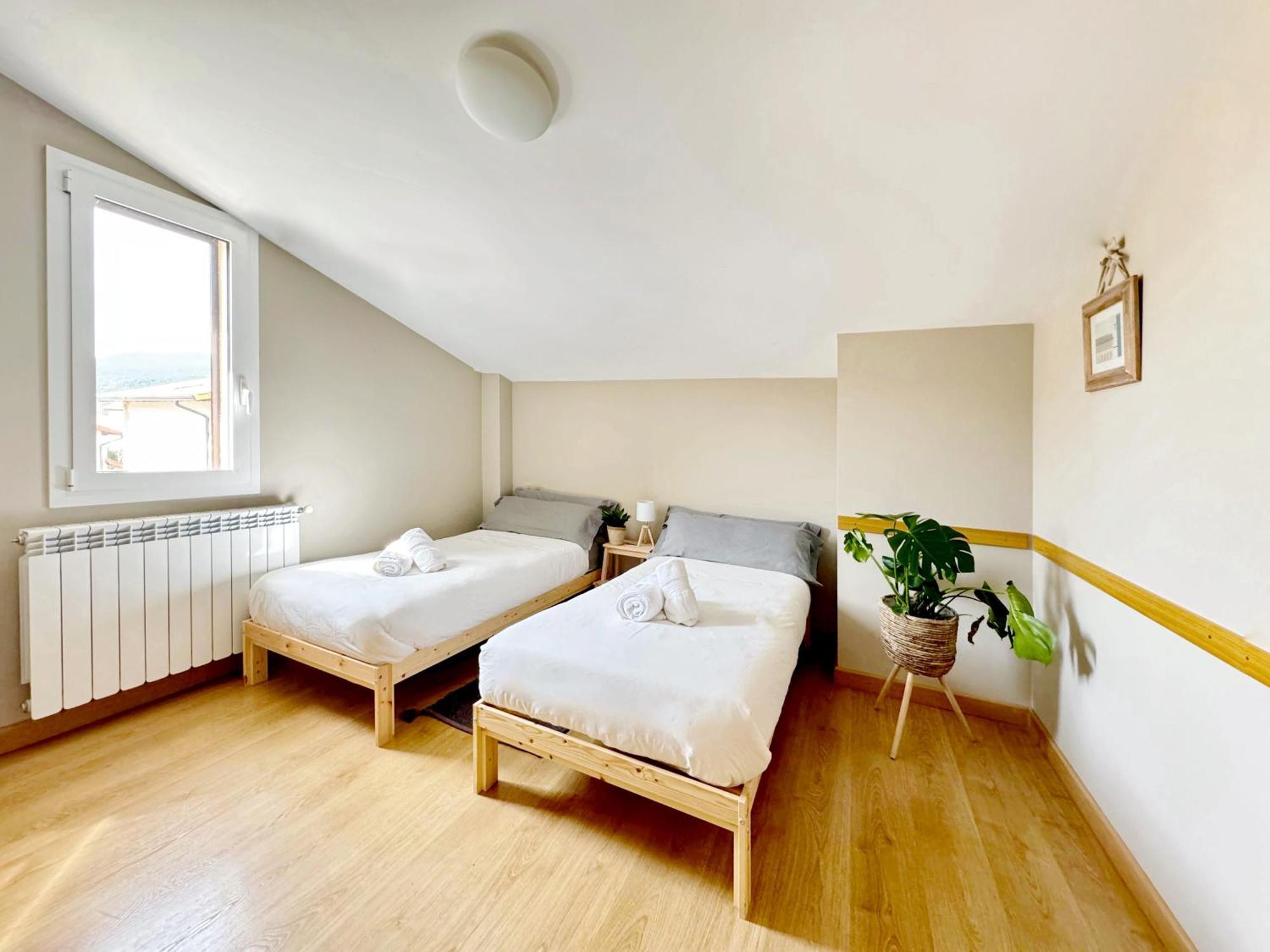 Albergue San Nicolas Larrasoana Exteriör bild
