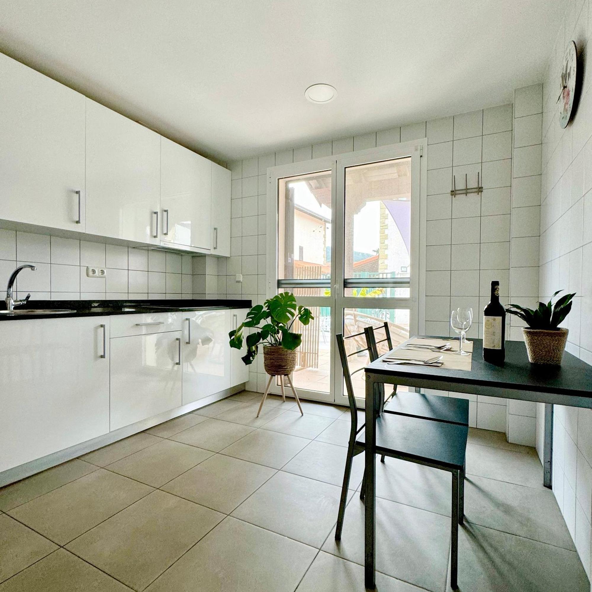 Albergue San Nicolas Larrasoana Exteriör bild